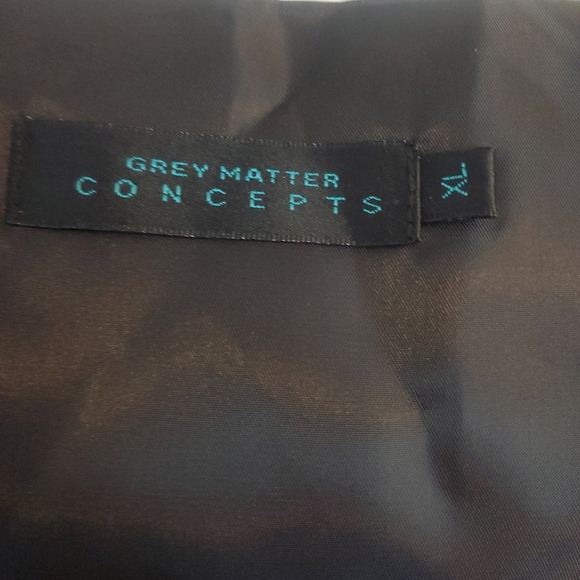 NWT Grey Matter Concepts vest w bowtie - Picture 3 of 6